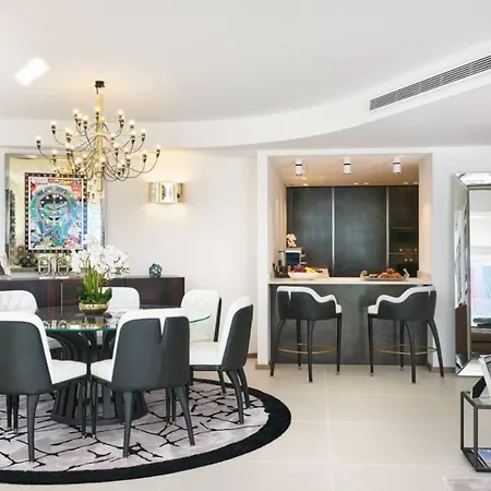 Luxurious 3br6p With Terrace - First Croisette 201 Cannes